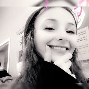 Meet your Posher, Ashlee